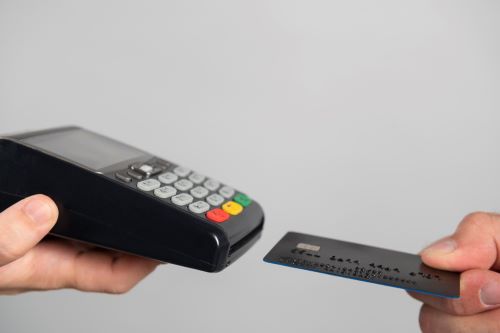 Apa Itu EDC? Pengertian, Fungsi, dan Manfaat untuk Usaha