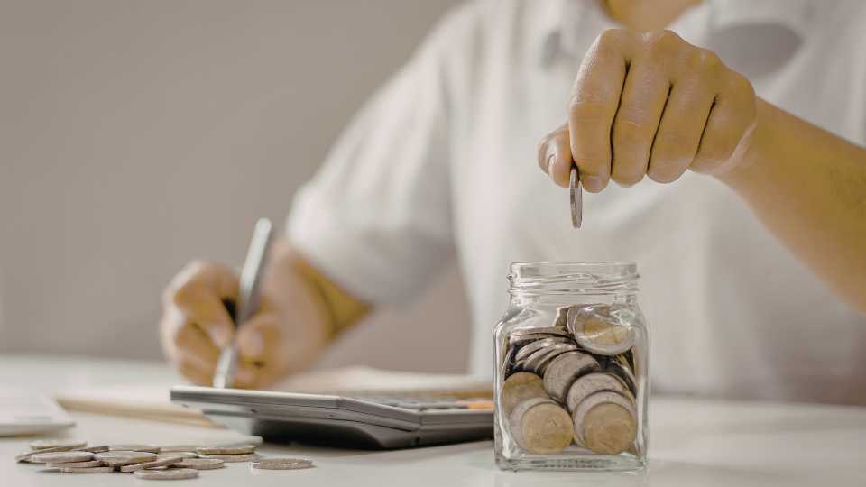 8 Bank dengan Bunga Deposito Tertinggi di Indonesia